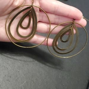 Cache gold tone layered earrings